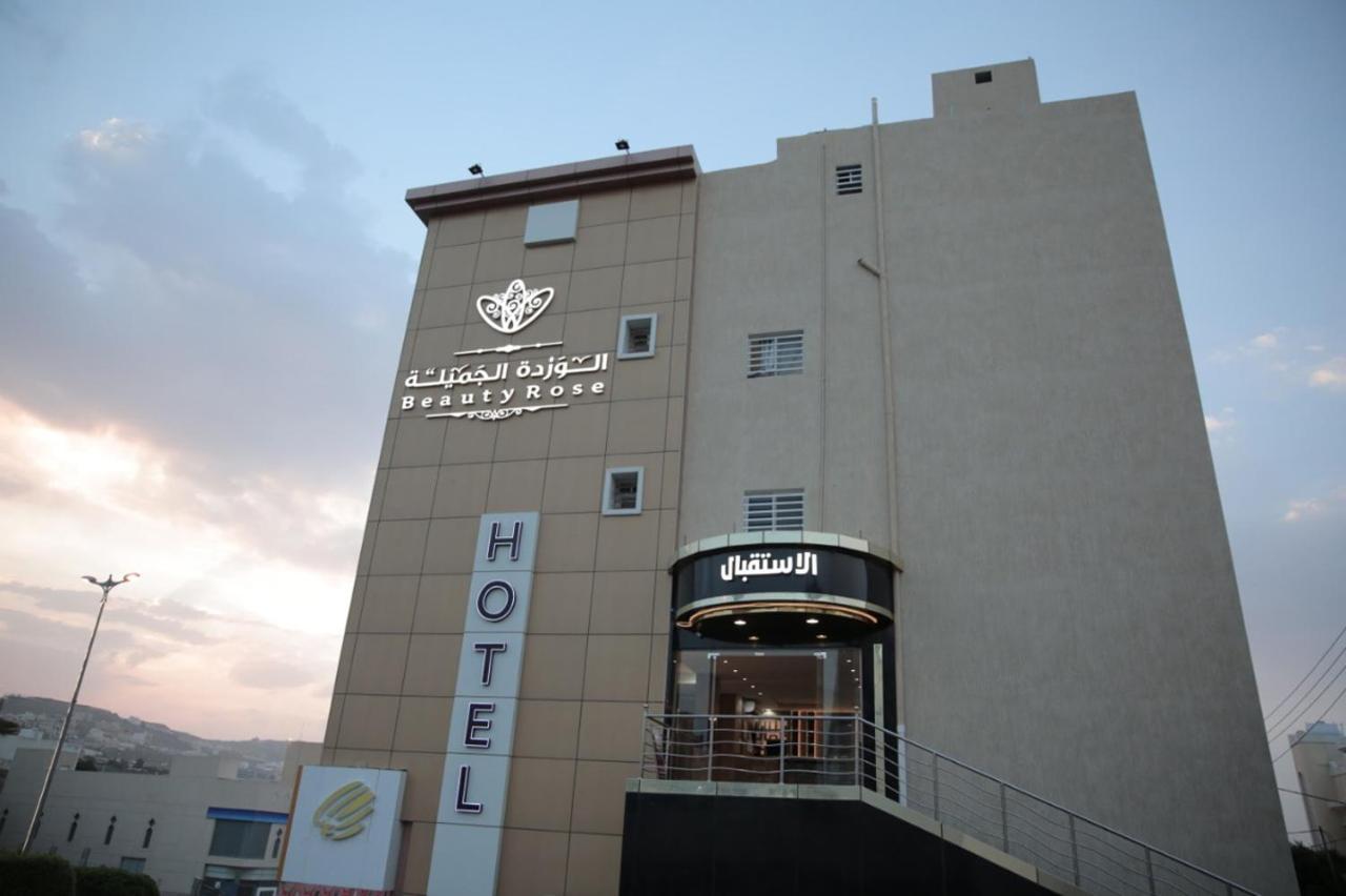 فندق الوردة الجميلة Abha Esterno foto